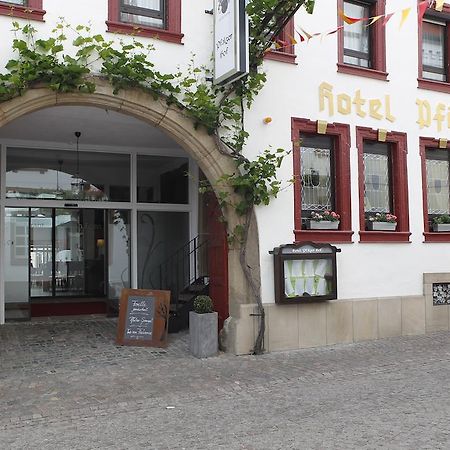 Hotel-Restaurant Pfaelzer Hof Эденкобен Экстерьер фото